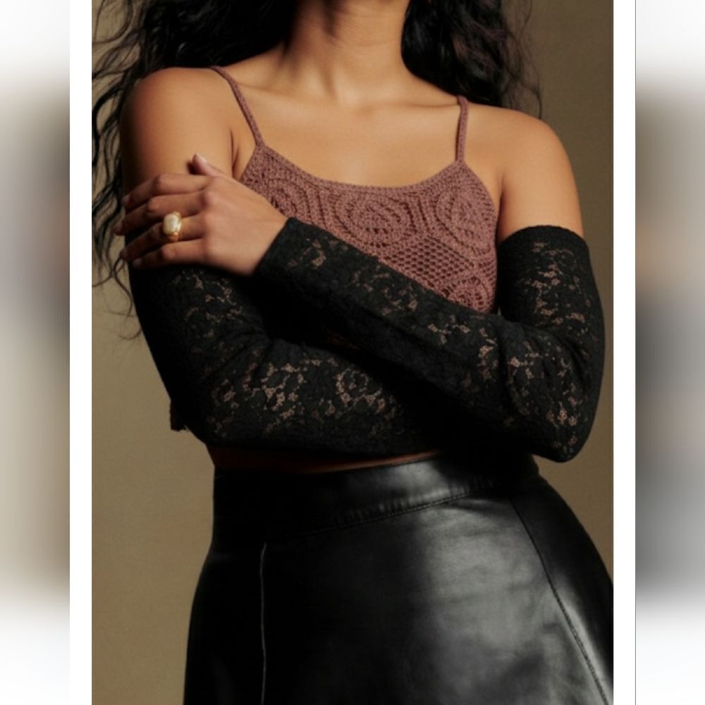 Zara brown cropped crochet top size s